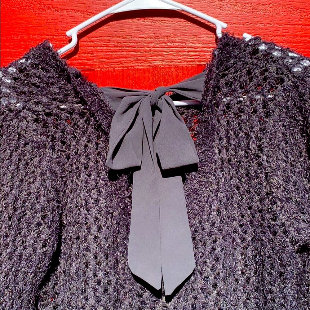Delia*s sweater🌸SALE🌸